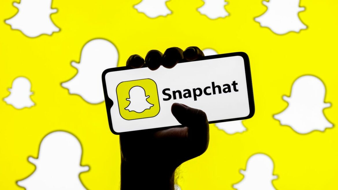 The Evolution of ​Snapchat: From ​2000 to Present ​- A ​Snapshot Journey Through ​Images